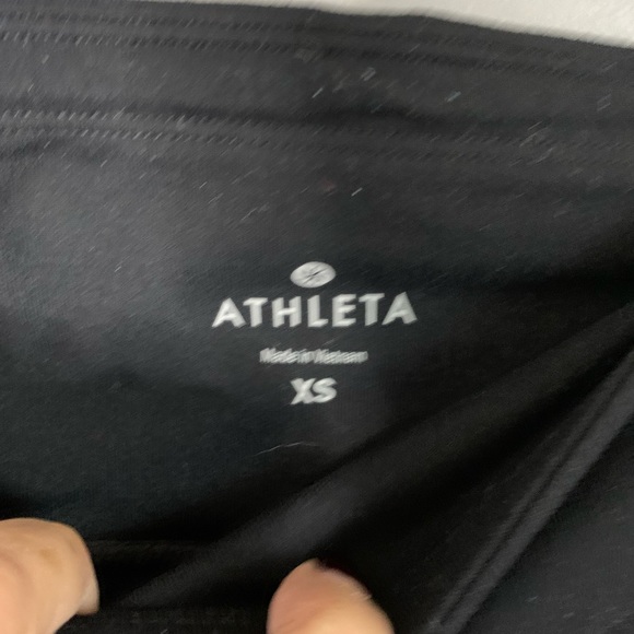 Athleta Black Floral Crop Leggings - Picture 5 of 6